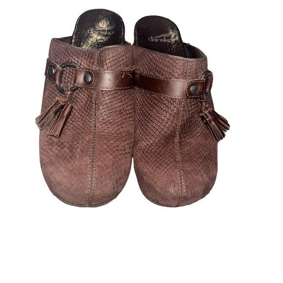 Dansko Shandi Clogs Mules Snakeskin Brown Leather Tasseled Slip-On Shoes Size 41 - Picture 3 of 11